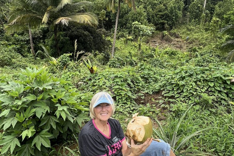 Kristi and fresh Coconut!70