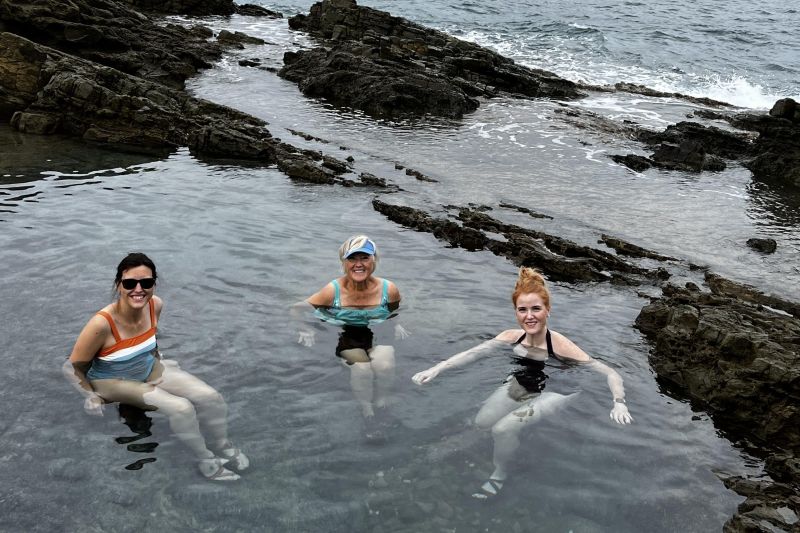 Girls at Mermaid's Chair11